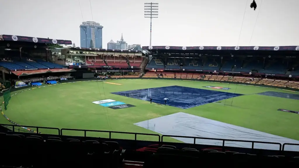 M. Chinnaswamy Stadium IPL Records & Stats (2008-2025)