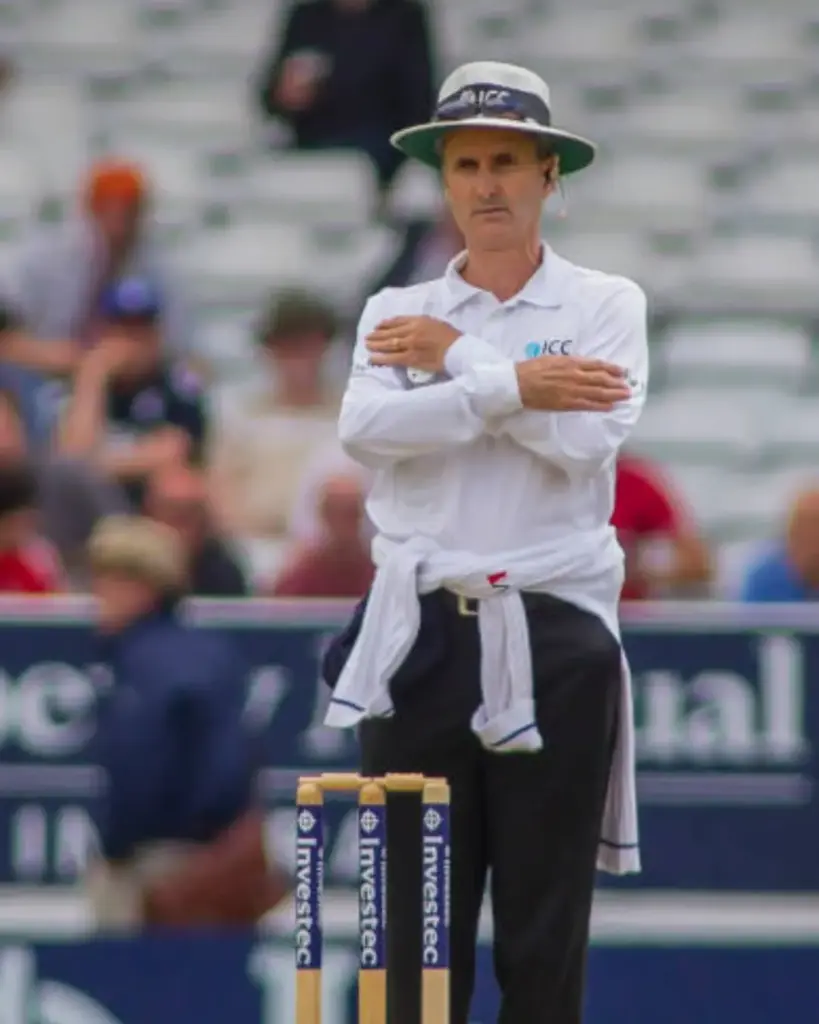  Billy Bowden