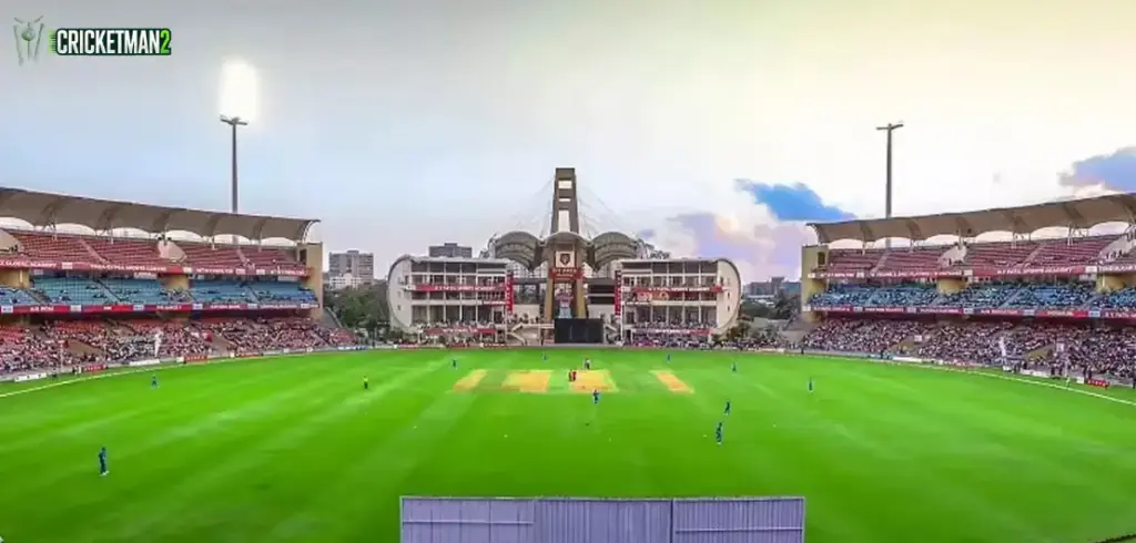 D.Y Patil Sports Academy Pitch Report – Batting or Bowling, Fast Bowlers or Spinners Pitch?  DY Patil Sports Academy Pitch Report