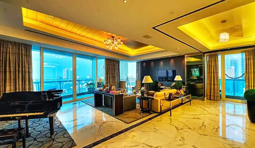 Rohit Sharma – Ahuja Towers Apartment, Mumbai