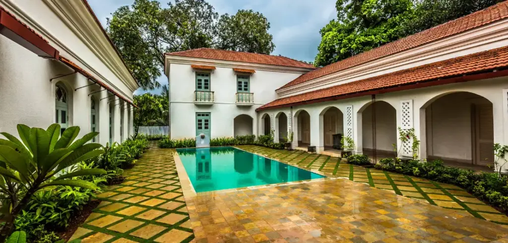 Sunil Gavaskar – ISPRAVA Villa, Goa
