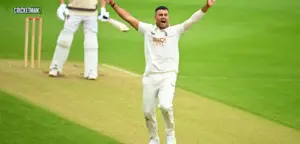 Beyers Swanepoel Gets NOC for County Cricket After Losing Lions Contract